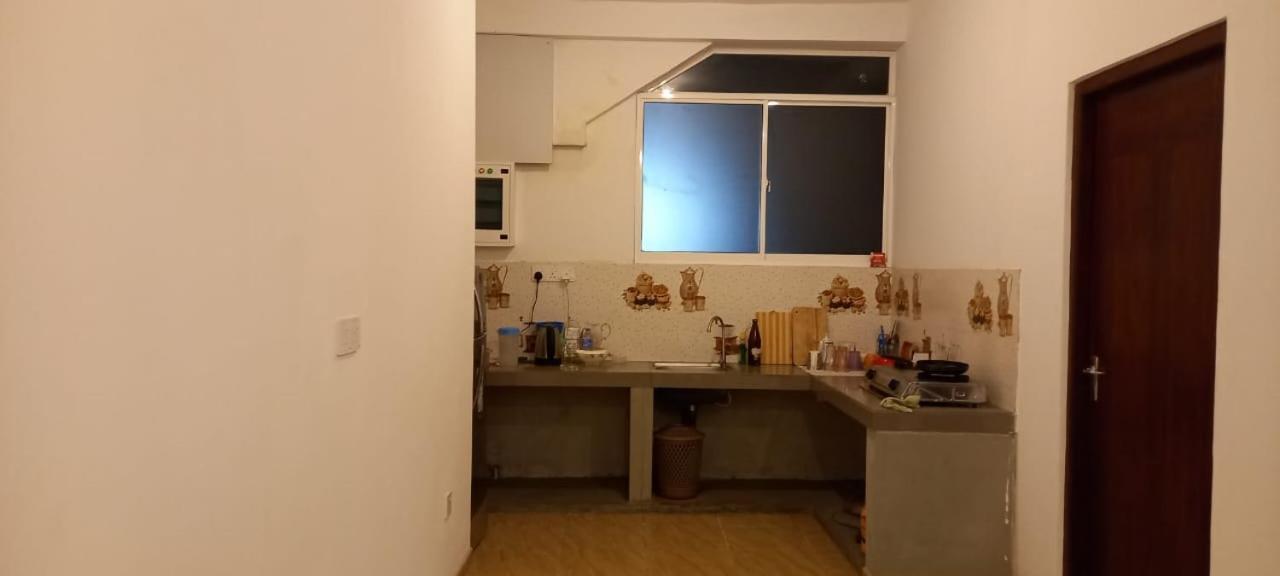 Sasindu Apartment *