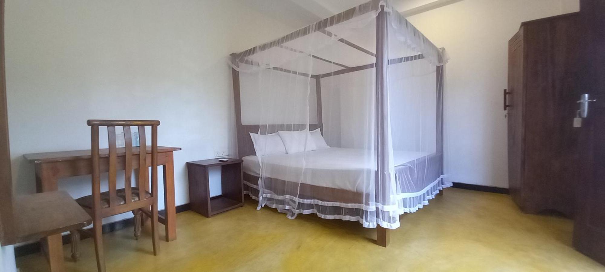 Sasindu Apartment *